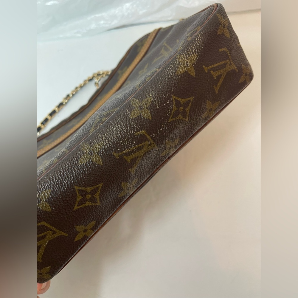 Vintage Louis Vuitton Compiègne 23 converted into a shoulder bag. - Picture 11 of 14